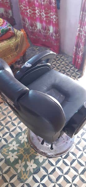 palar chair for sale responcible price new 23k se oper ki ha market mn 1