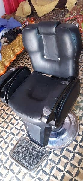 palar chair for sale responcible price new 23k se oper ki ha market mn 3
