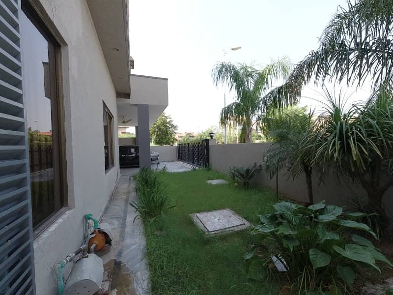 Perfect On Excellent Location 28 Marla House In Bahria Intellectual Village For Sale 6