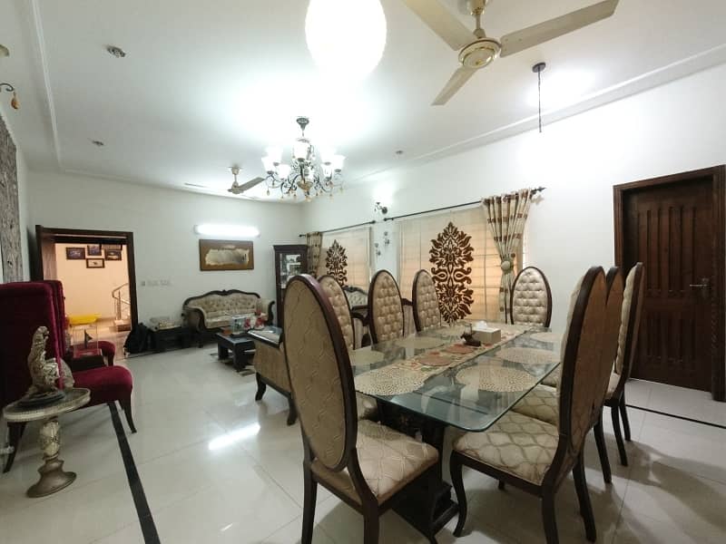 Perfect On Excellent Location 28 Marla House In Bahria Intellectual Village For Sale 10