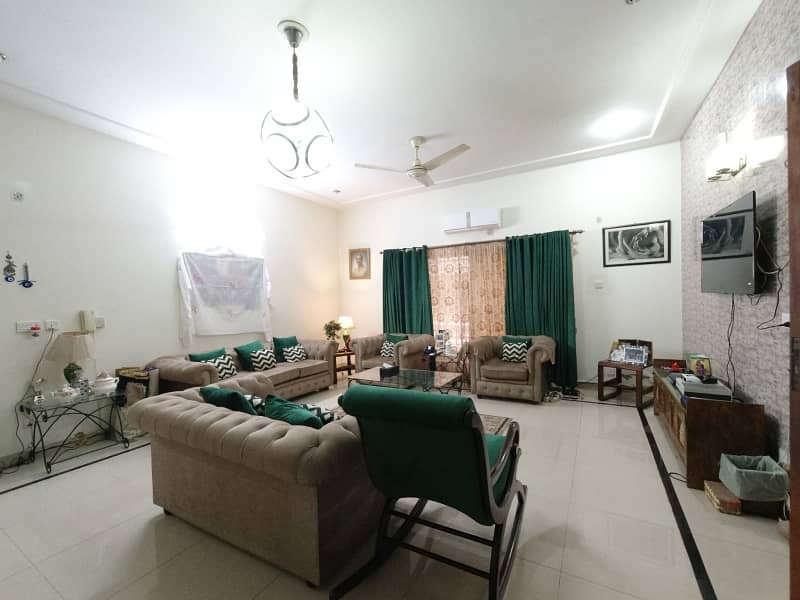 Perfect On Excellent Location 28 Marla House In Bahria Intellectual Village For Sale 12