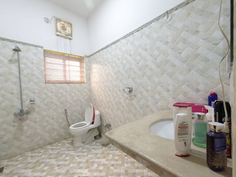 Perfect On Excellent Location 28 Marla House In Bahria Intellectual Village For Sale 31