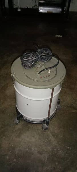 electrolux vacuum cleaner dry bin 1