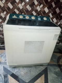 Haier full jumbo size dual tub in genuine and working condition