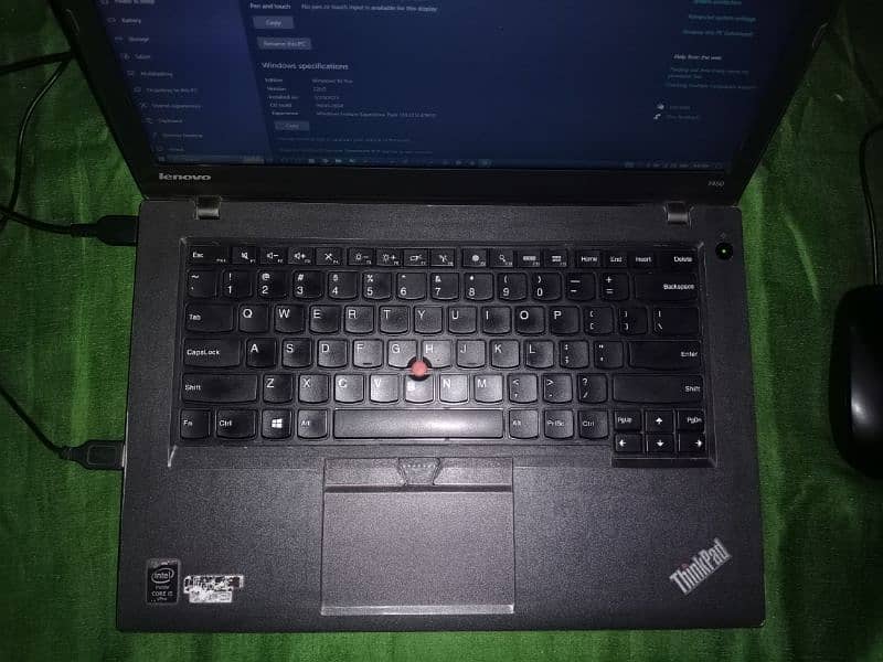 Lenovo Thinkpad T450 Laptop 0