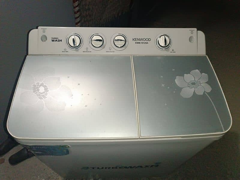Twin Tub semi automatic washing machine just 4 to 6 months used 3