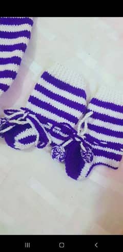 woolen sweater shoes nd cap for kids 0