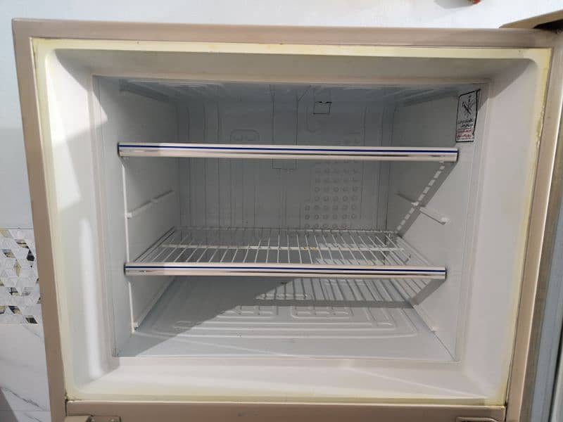 Refrigerator For Sale - Dawlance 9170 5