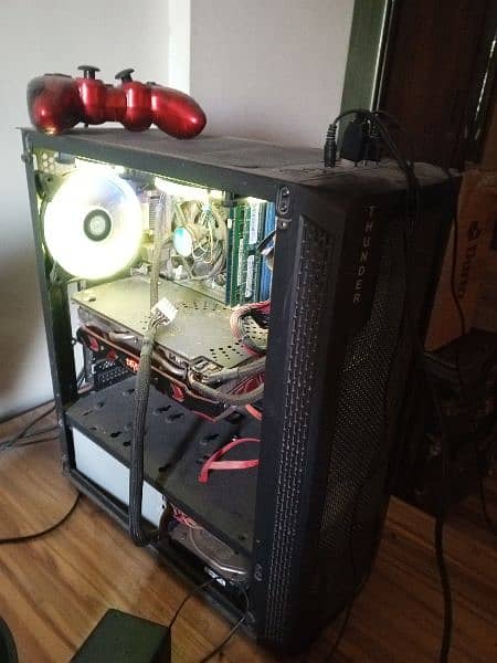 gaming PC with Rx 580 8gb 256bit i7 3rd 2