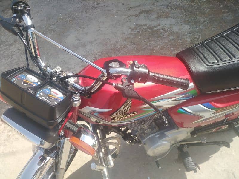 Honda 23 Model in good condituon price is almost final. 0