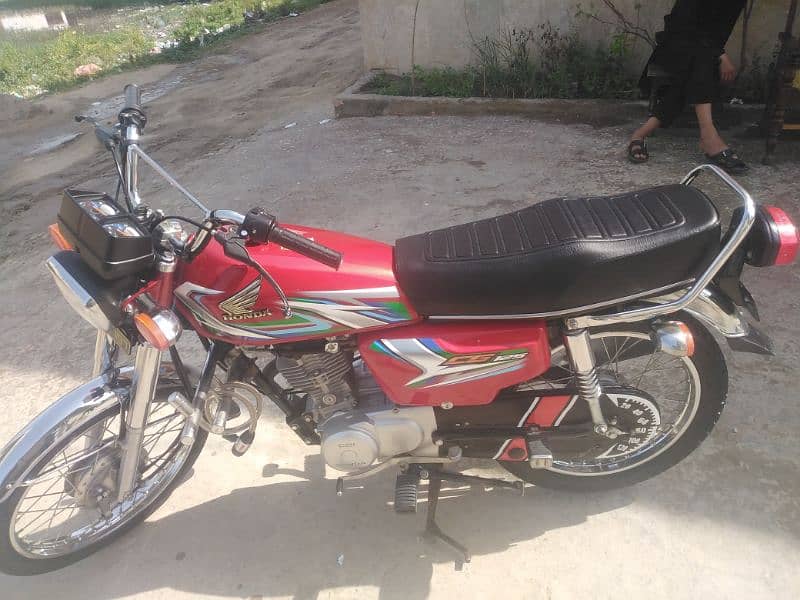 Honda 23 Model in good condituon price is almost final. 1