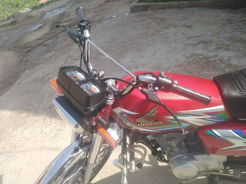 Honda 23 Model in good condituon price is almost final. 3