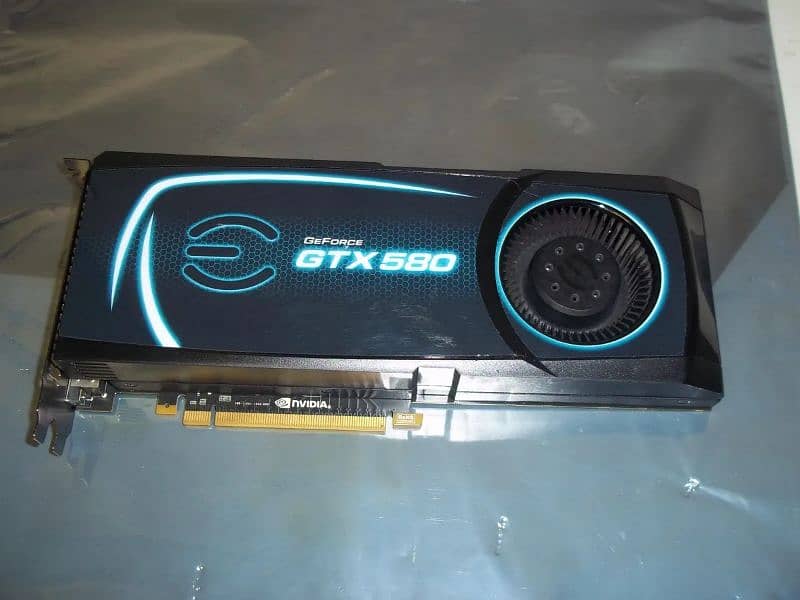 GTX 580 Best gaming graphicard 1.5gb 10by10 condition all OK 3