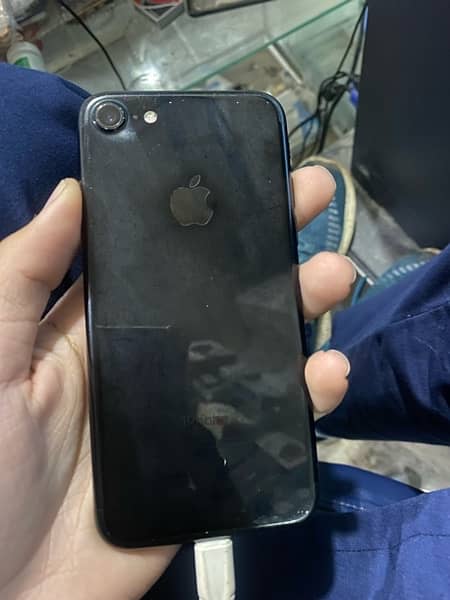 iphone 7 128gb Pta approved urgent sale 1
