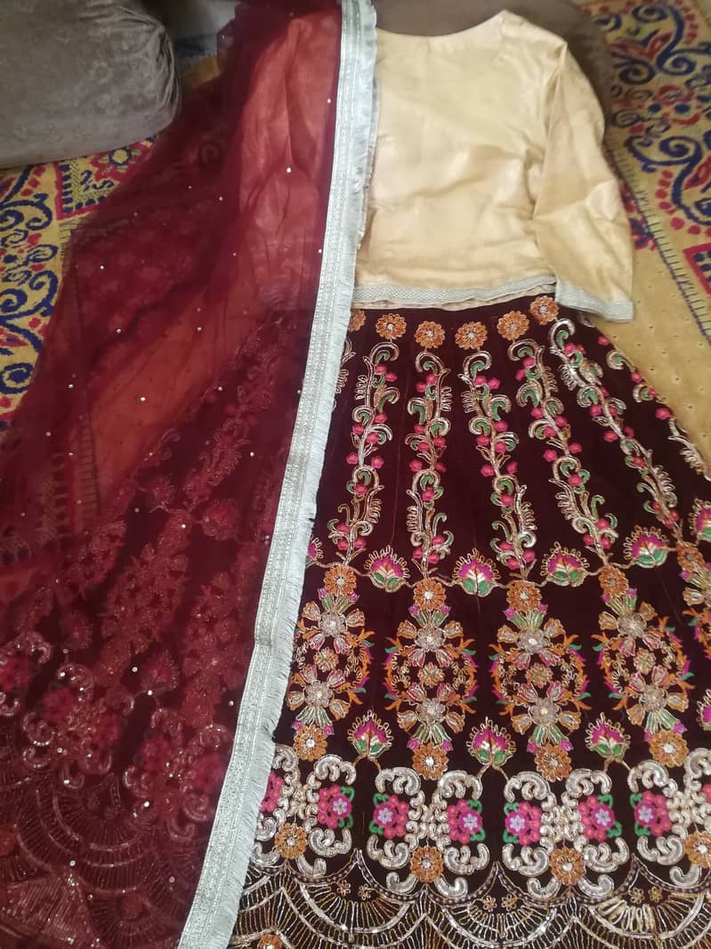 Lehnga for Sale ( Self Used Just Once) 4