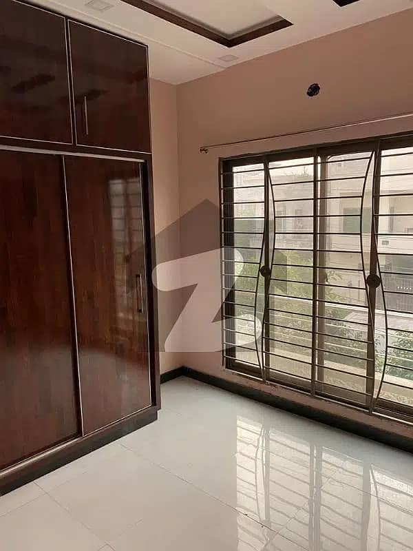 5 Marla upper portion for rent in dream avenue Lahore 4