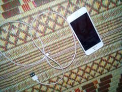I PHONE 5 NON PTA ALL OK MOBILE AND DATA CABLE KA SATH HAI 0