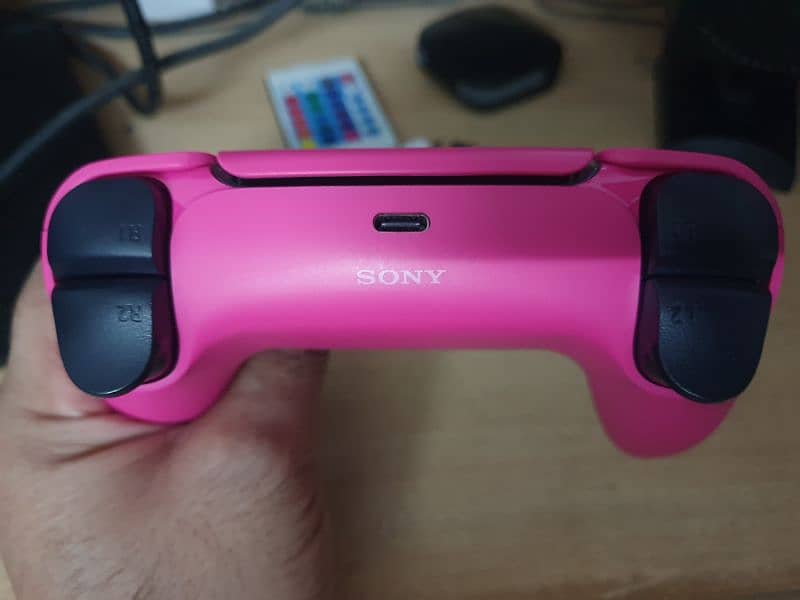 Dualsense PS5 Controller Nova Pink 3