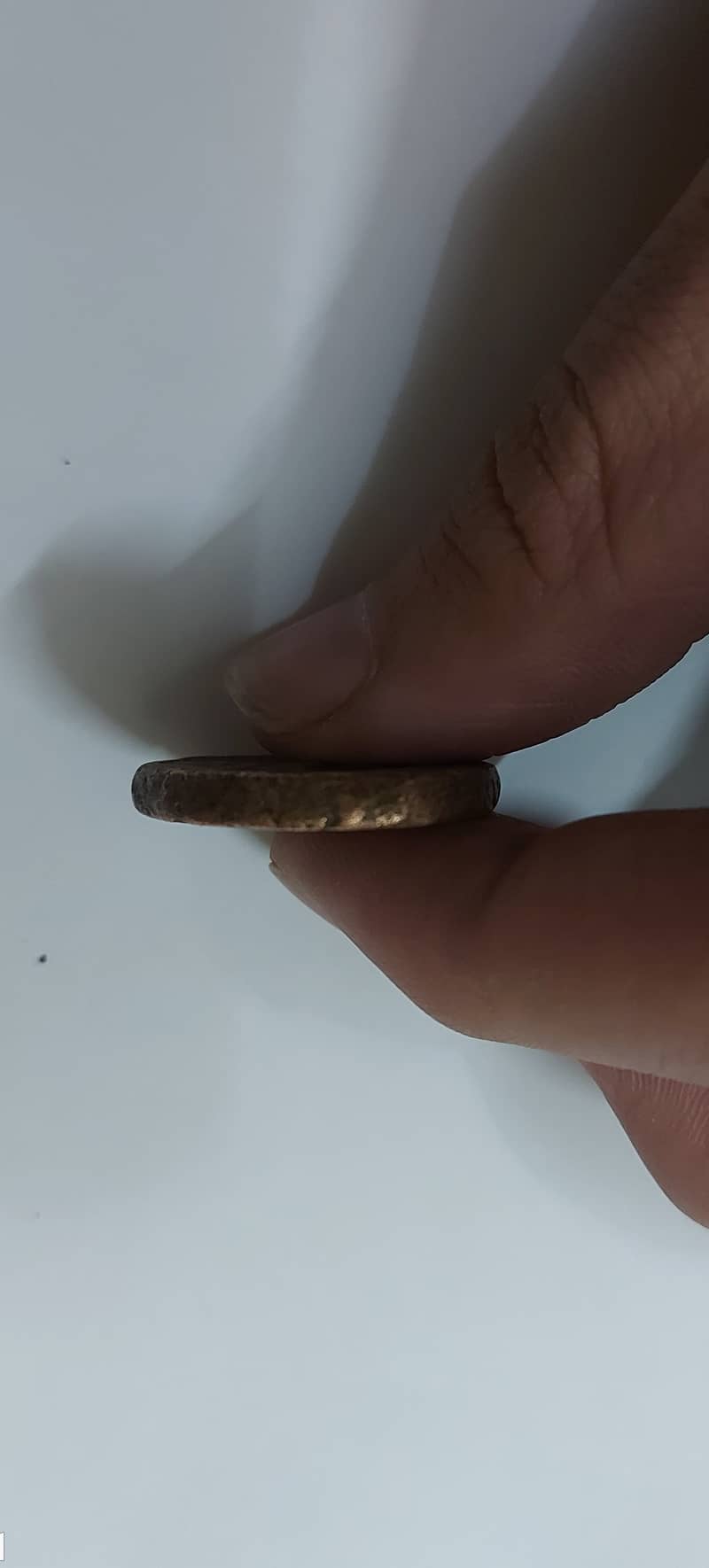 Very rare ancient 1800 years old coin from kushan dynasty 2
