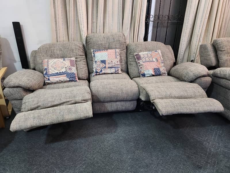 7 seater sofa with massaging chair 2
