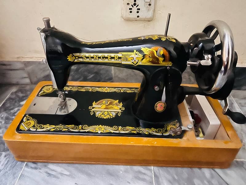SINGER sewing machine 0