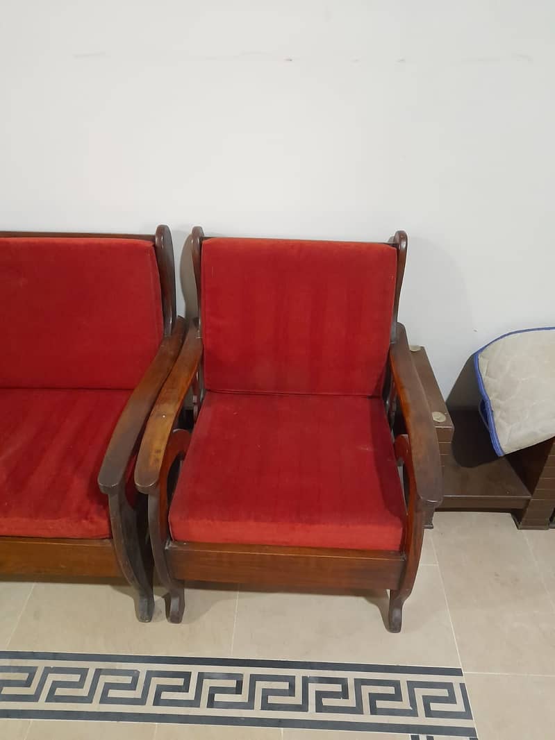Urgent!!! Good Quality wood sofa set for sale!!! 2