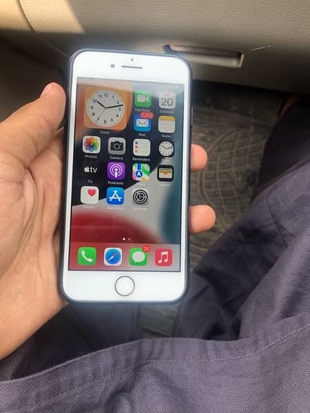 Iphone 7 128gb Pta approved 1