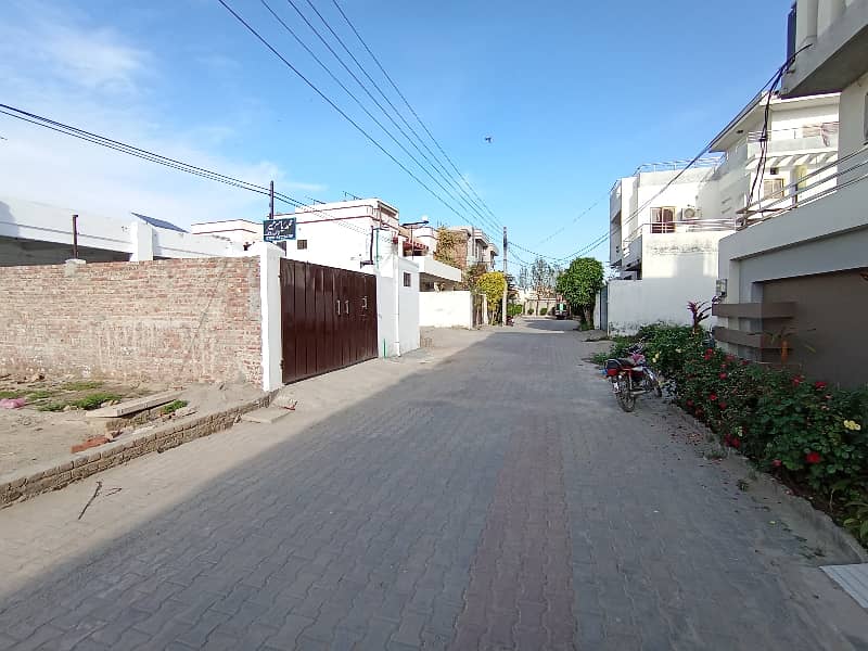 3.19 Marla Residential Plot Available For Sale In New Shadman Colony City Gujrat 7