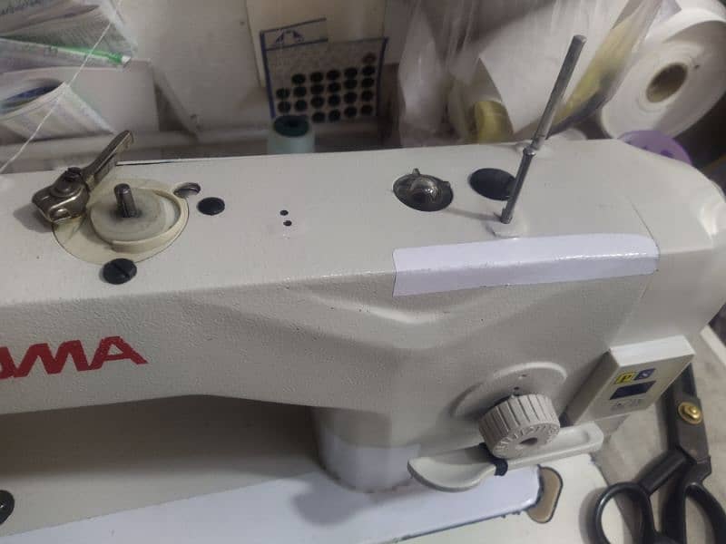 sewing machine DUMA 1