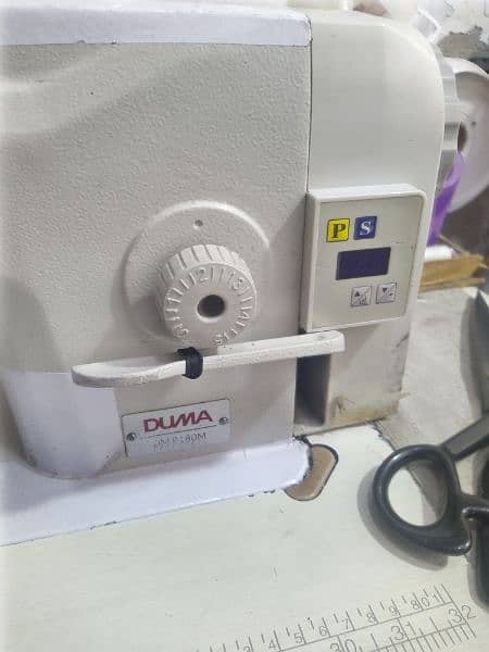 sewing machine DUMA 3