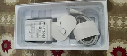 Vivo 27s mobile for sale condition 10/10 with All Accessories new
