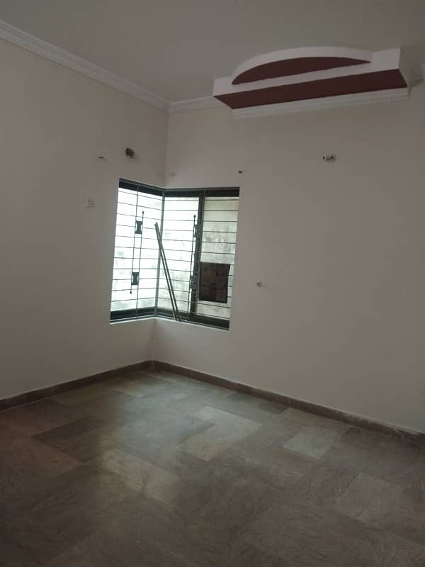 6 Marla House For Rent at Cavalry Ground st 6 1