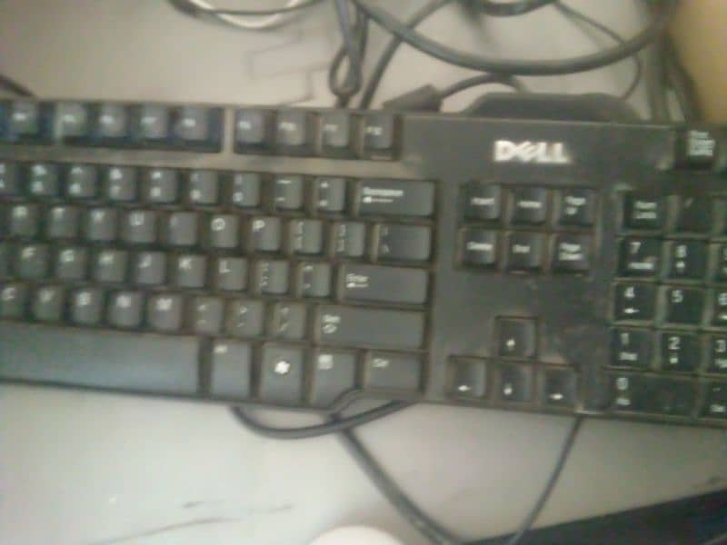 Dell company computer for sell 3