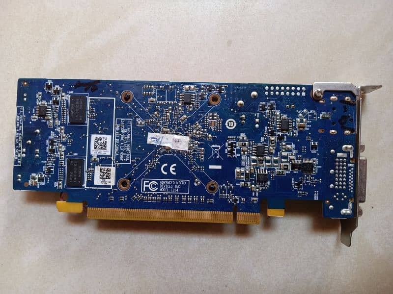 AMD RADEON HD 7470 1gb DDR3 1