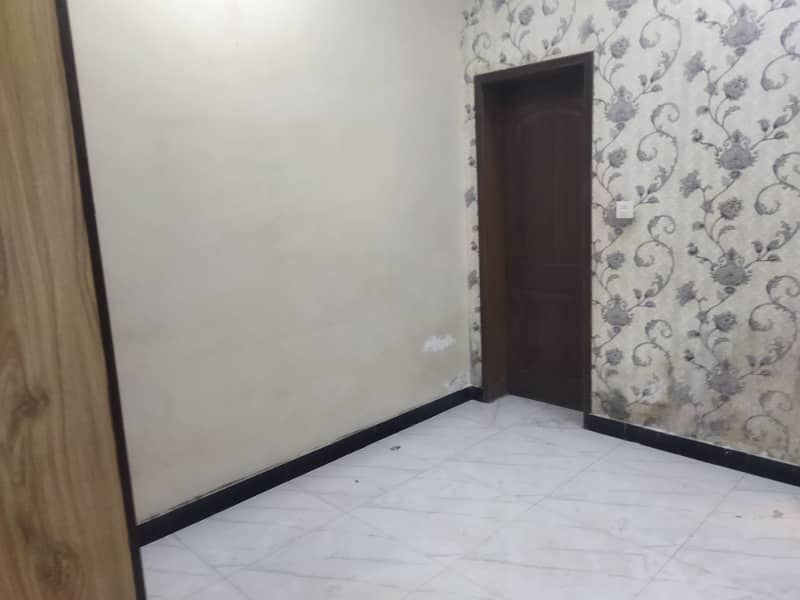 5 marla lower portion brand new available for rent in shadaab garden main ferozpur road Lahore 4