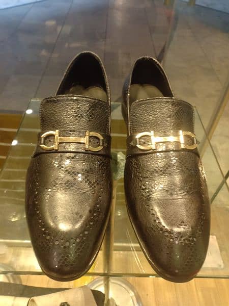 handmade leather shoe, leather goods 8