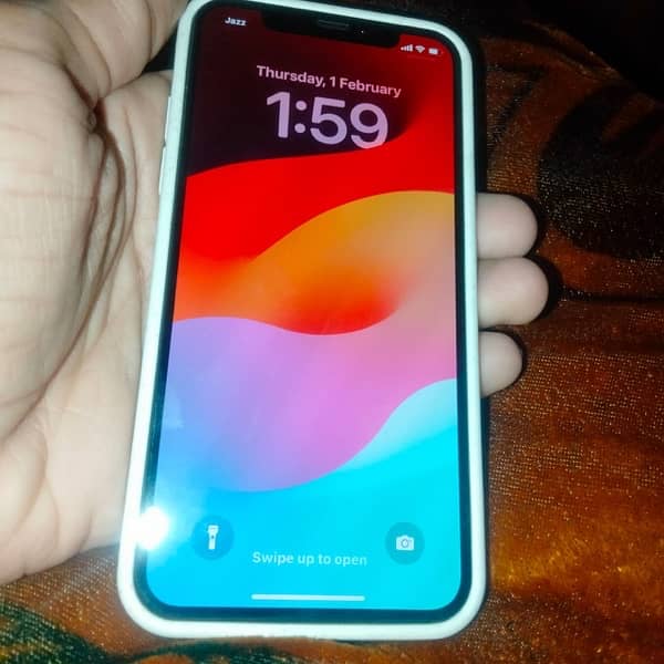 iphone XS 10/10 Condition 3