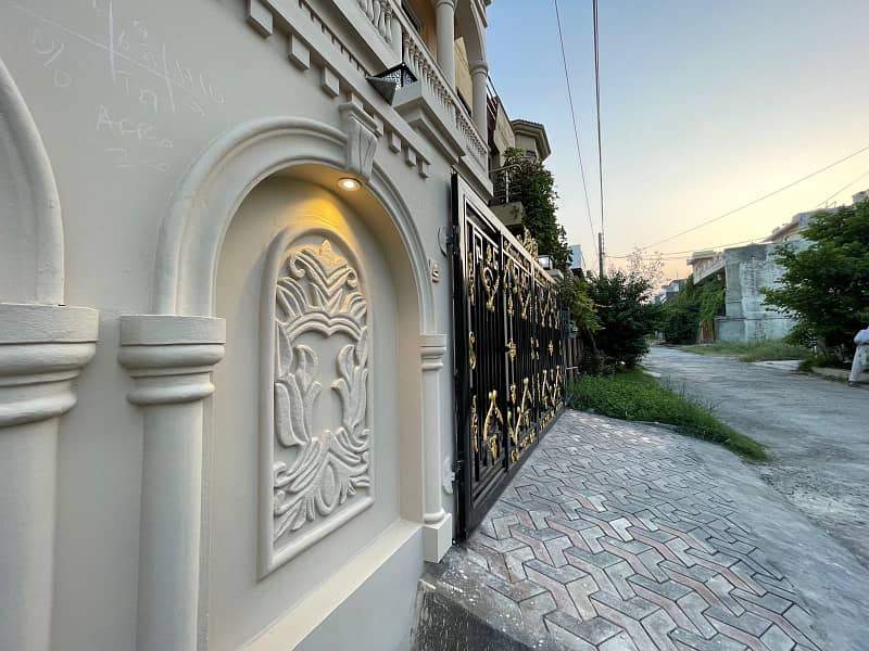 Luxary spanish Double story house for sale in new city phase 2 wah cantt 11