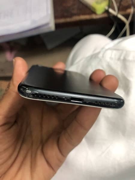 apple iphone 7 non pta glass cracked 4