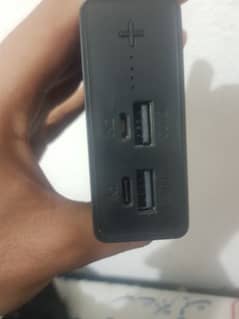 original MMI Power Bank 20000battery 4mobile càharging fr only 1 time