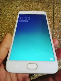 oppo F1S.  4/64 for sale resanable rates 0