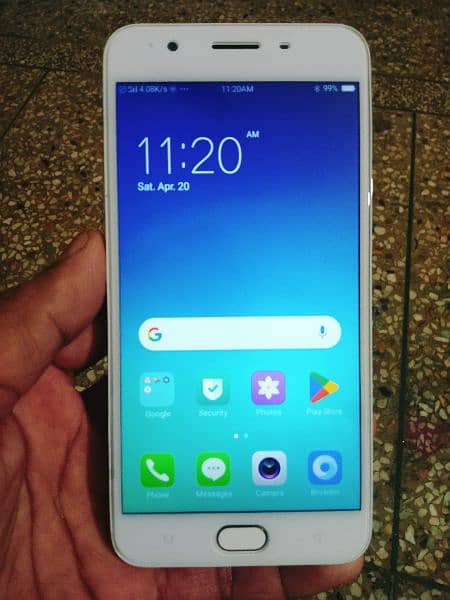 oppo F1S.  4/64 for sale resanable rates 6