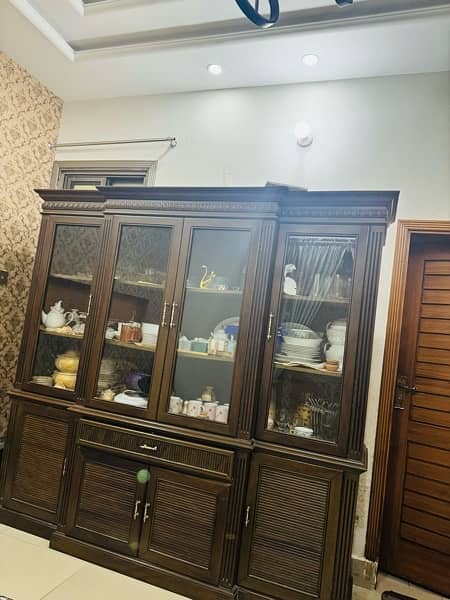 Royal furniture Gujrat se pure wood se bna hua showcase…03036650575 0