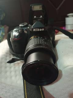 Nikon D3300 in Nice condition 0