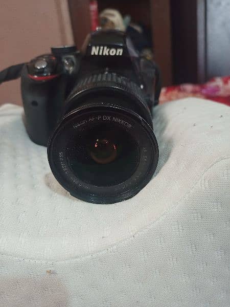 Nikon D3300 in Nice condition 1