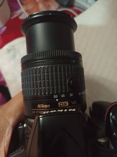 Nikon D3300 in Nice condition 4