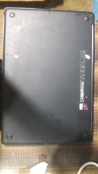 Asus Laptop For Graphic and Gaming Just Minor Dent on back of Screen 3
