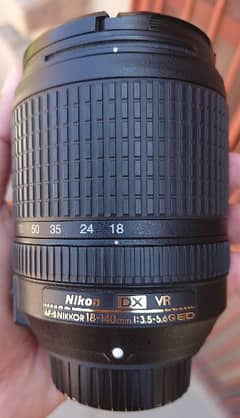 Nikon 18-140 mm 3.5-5.6G VR lens