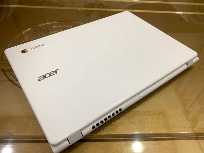 Acer C740 laptop ( windows 10 ) RAM/Memory: 4 GB 3