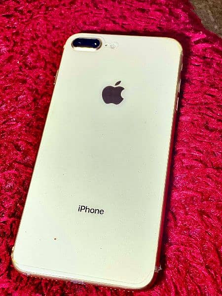iPhone 8 Plus
GOLD COLOR (Looks Premium) 0